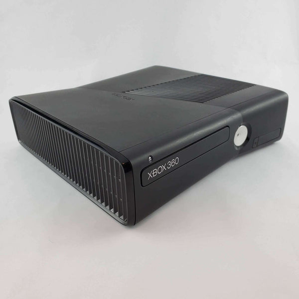 Xbox 360 Console Bundle: Minecraft - Image 2