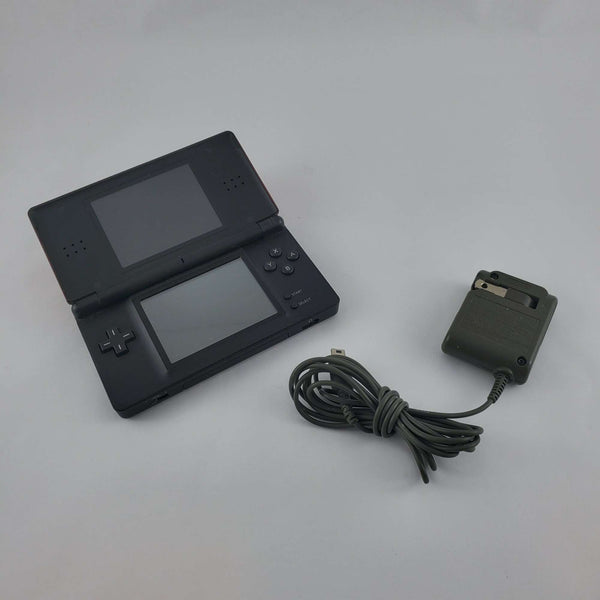 Nintendo DS Lite Console Bundle: Animal Crossing - Image 2