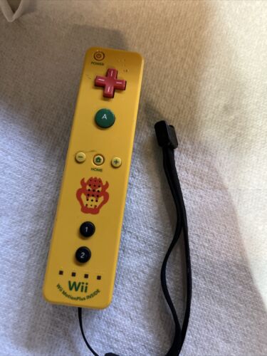 Nintendo-Wii-Motion-Plus-Controller-Bowser-Edition-1.jpg