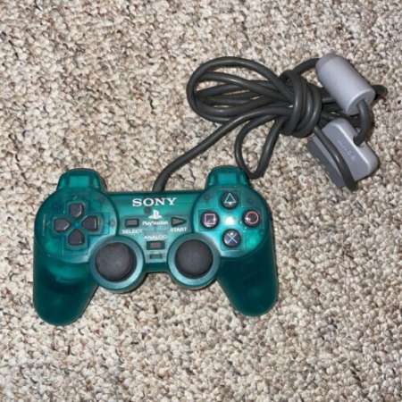 PS1-Original-Dual-Shock-CLEAR-GREEN-Controller-450x450-1.jpg