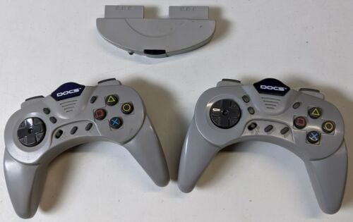 Playstation-1-PS1-DOCS-Wireless-Controllers-with-Receiver.jpg