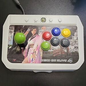 Xbox-360-Hori-Dead-or-Alive-4-Arcade-Stick.jpg