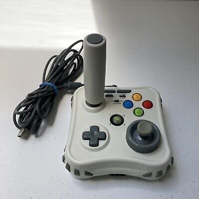 Xbox-360-Madcatz-Arcade-Game-Stick.jpg